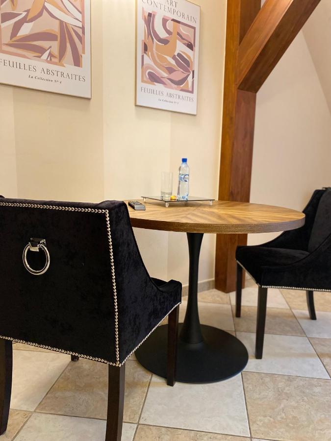 Palac Jablonowo Panzió Ujście Kültér fotó